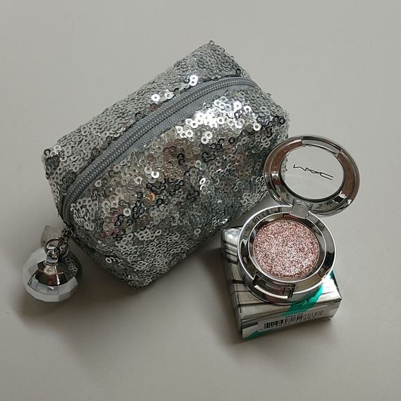 MAC Cosmetics Other - MAC Limited edition set